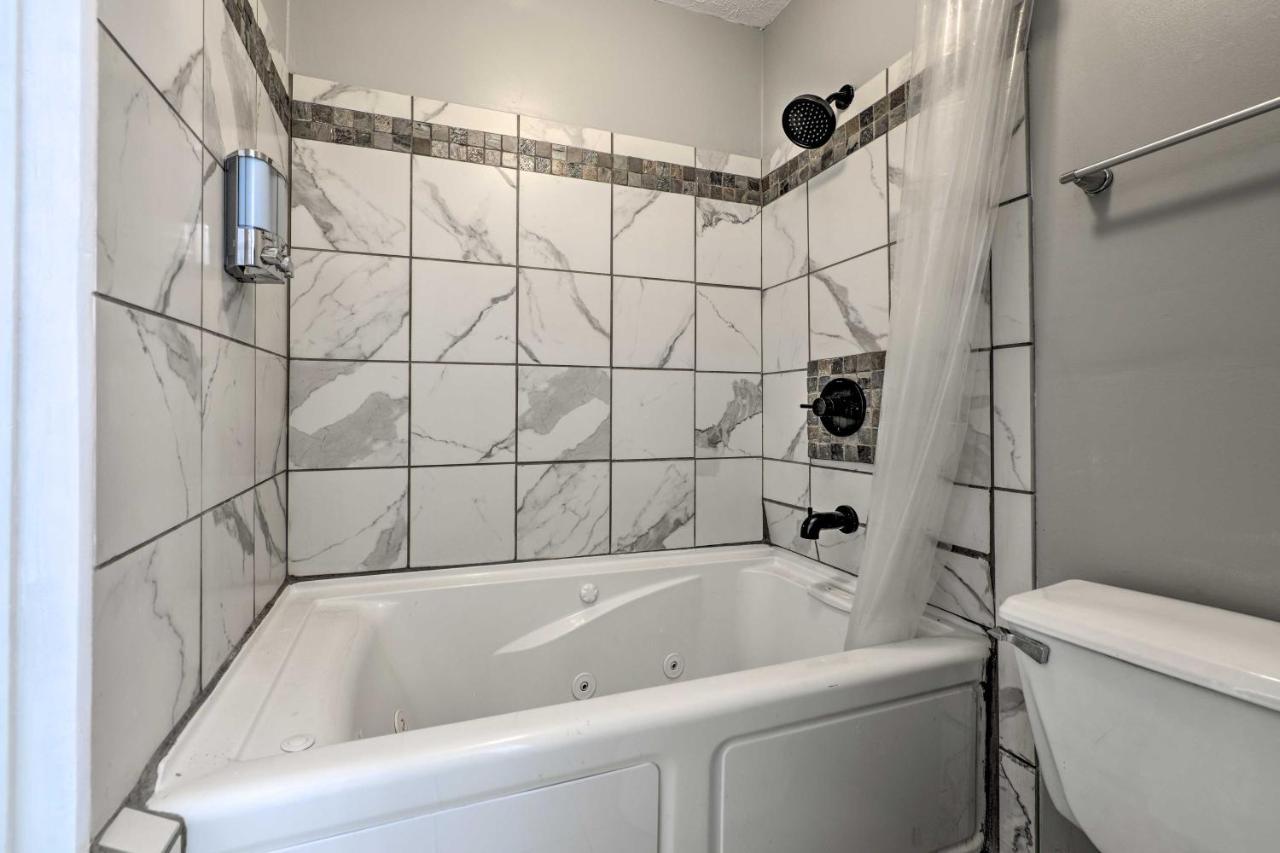 Convenient Condo With Hot Tub - Walk To Beach! Panama City Beach Esterno foto